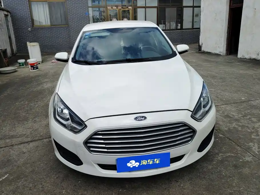 Ford Escort — миниатюра 2
