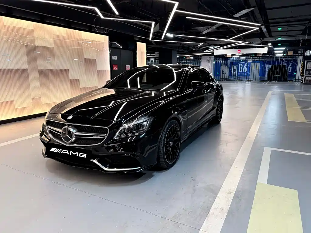 MERCEDES-BENZ CLS AMG