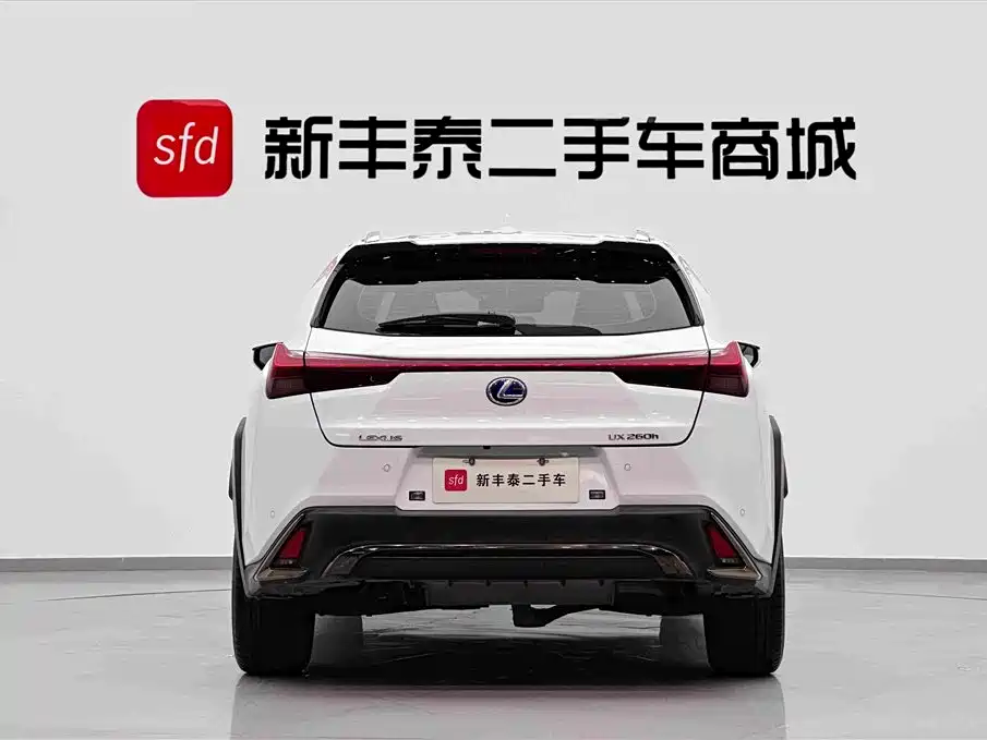 Lexus UX — миниатюра 7