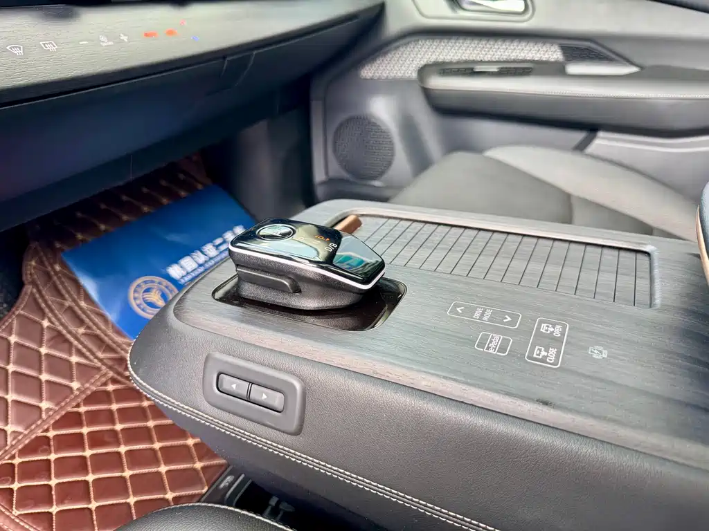 Nissan Ariya — миниатюра 7