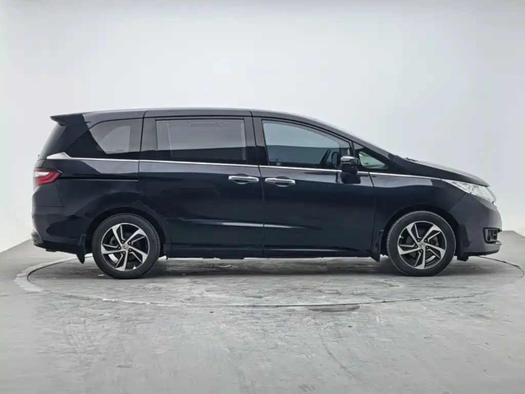Honda Odyssey — миниатюра 5