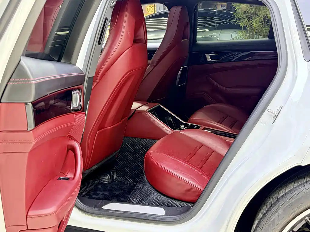 Porsche Panamera — миниатюра 17