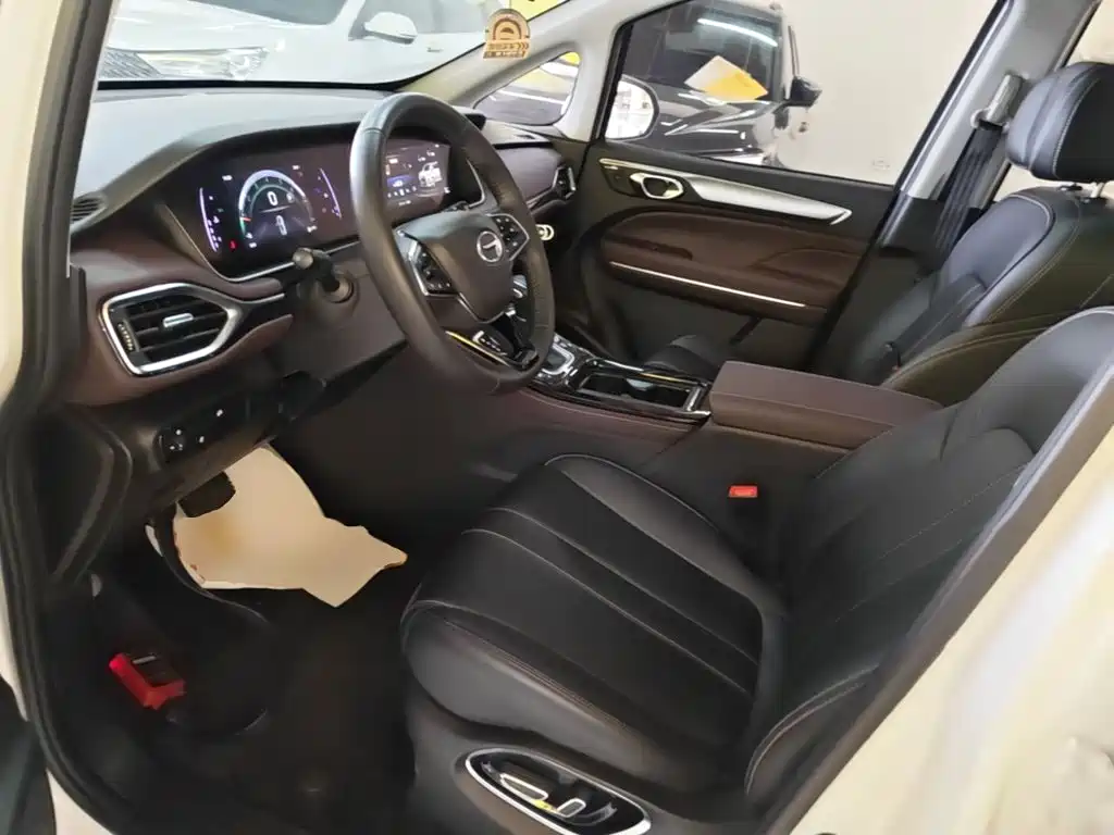 GAC Motor Trumpchi M6 — миниатюра 15