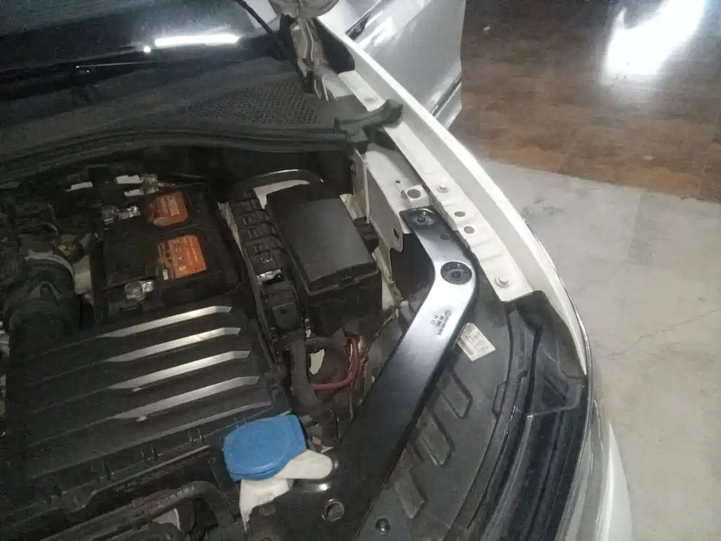 Volkswagen Tiguan L — миниатюра 20
