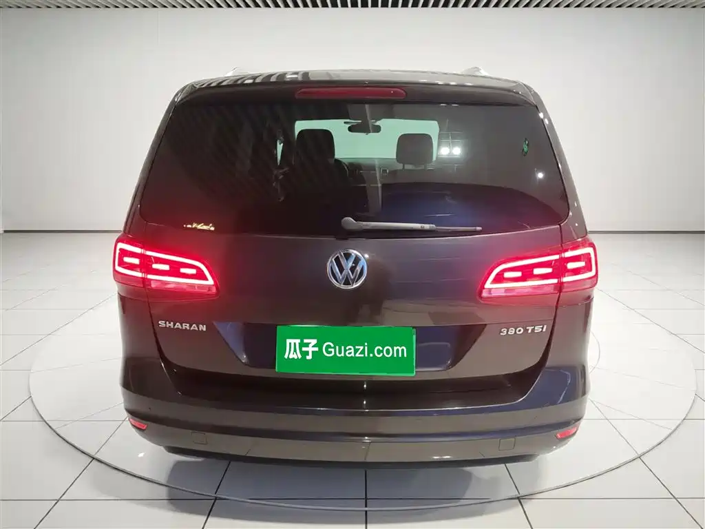 Volkswagen Xia 2016 380TSI 7 мест