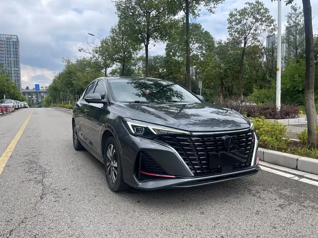 Changan Eado — миниатюра 3