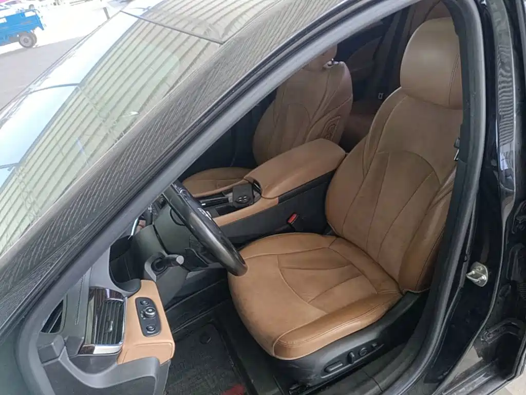 Buick LaCrosse — миниатюра 15