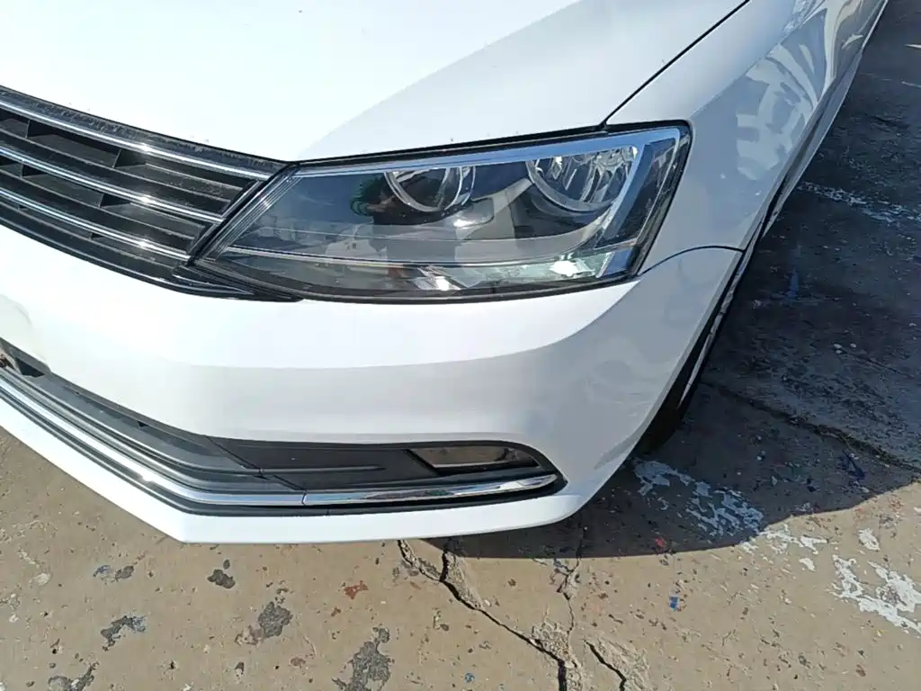Volkswagen Sagitar — миниатюра 24