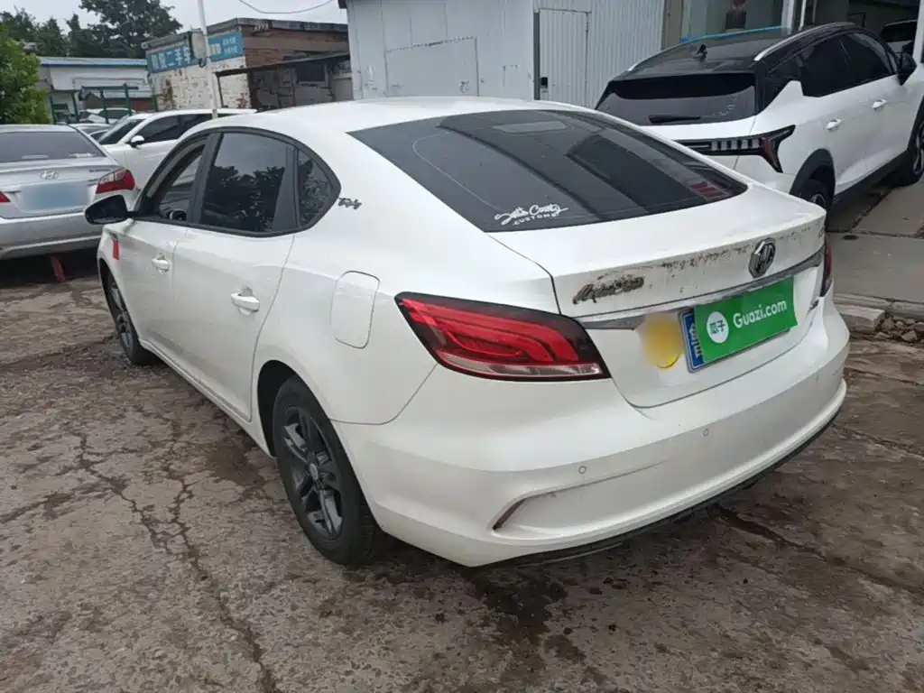 MG MG6 — миниатюра 5