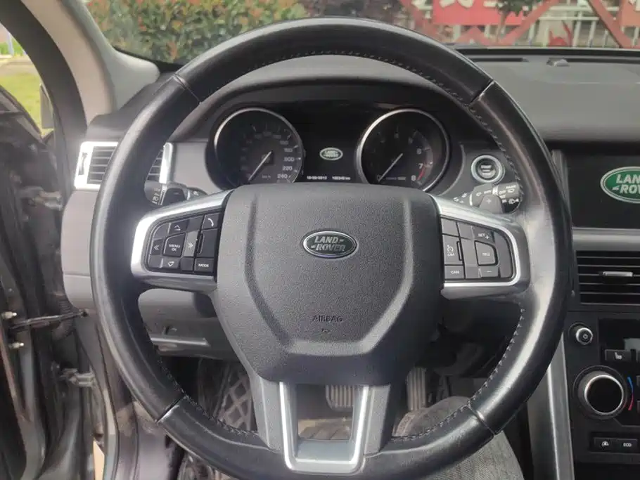 Land Rover Discovery Sport — миниатюра 15