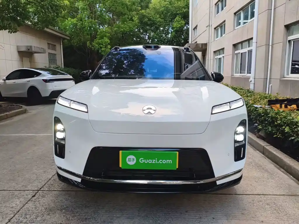 NIO ES8 — миниатюра 3