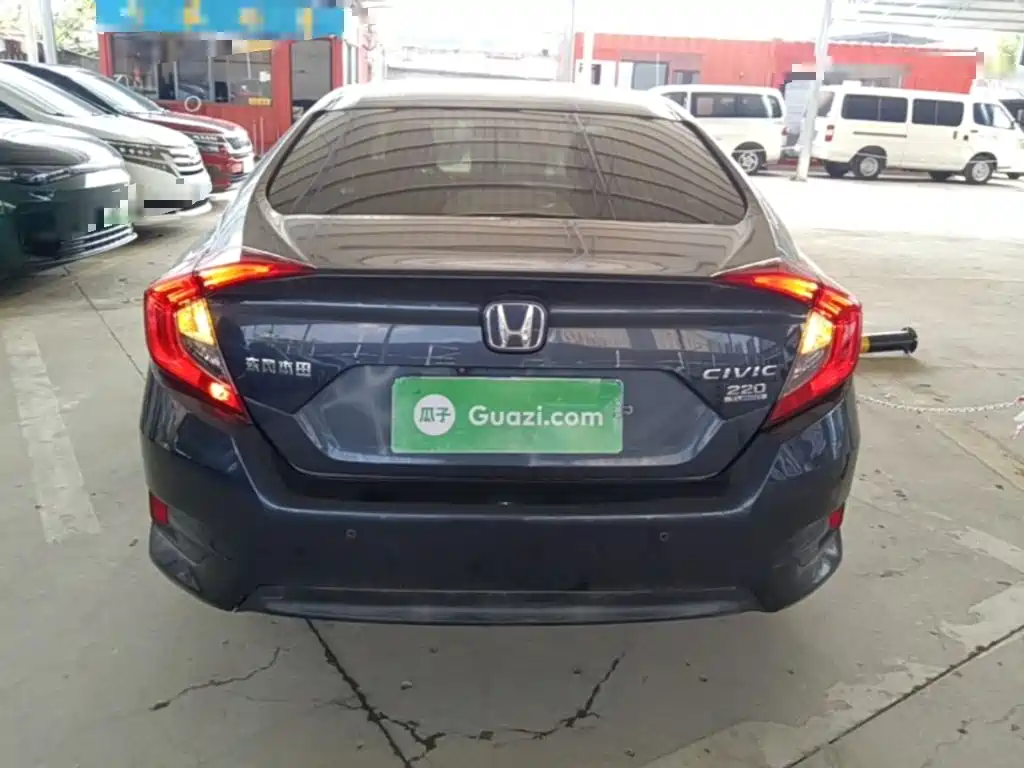 Honda Civic — миниатюра 6