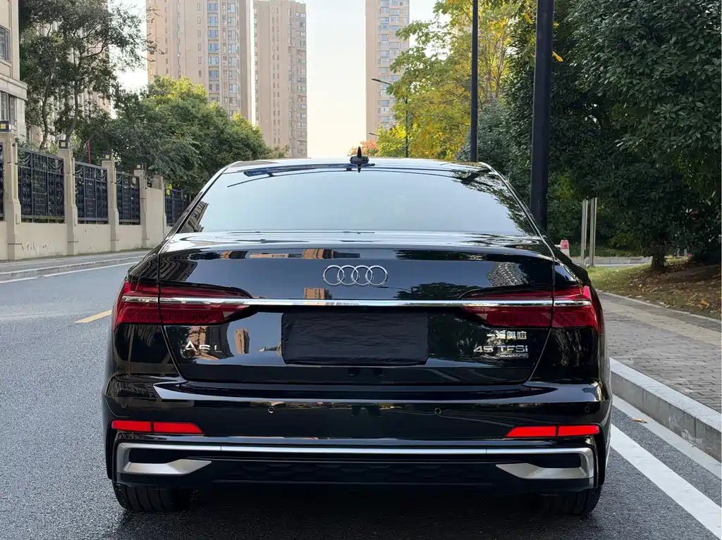 Audi A6L — миниатюра 5