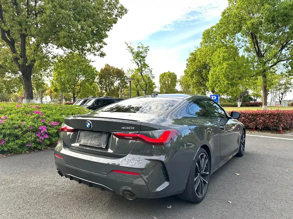 BMW 4 Series — миниатюра 9