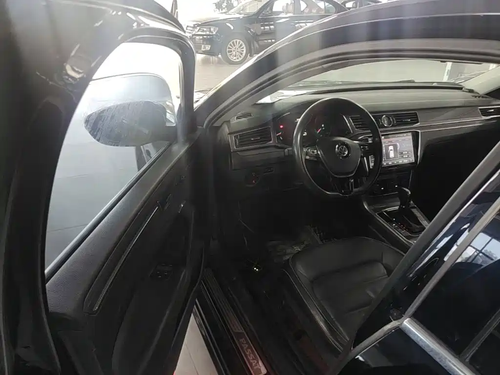 Volkswagen Passat — миниатюра 16