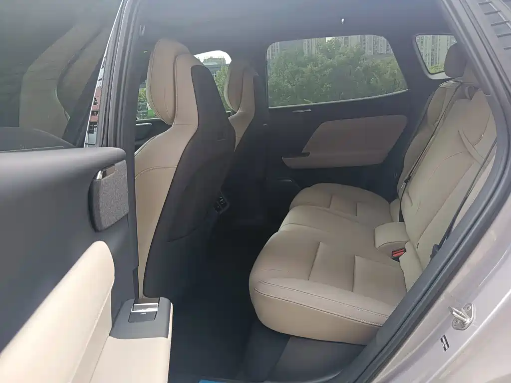 Volvo XC70 PHEV 2WD Long Range Core, фото 10