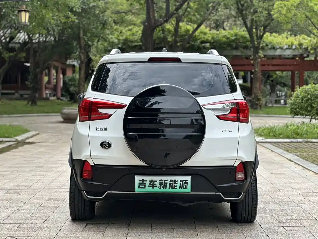 BYD Yuan Pro — миниатюра 6