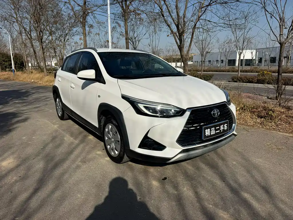 TOYOTA YARIS L ZHIXUAN