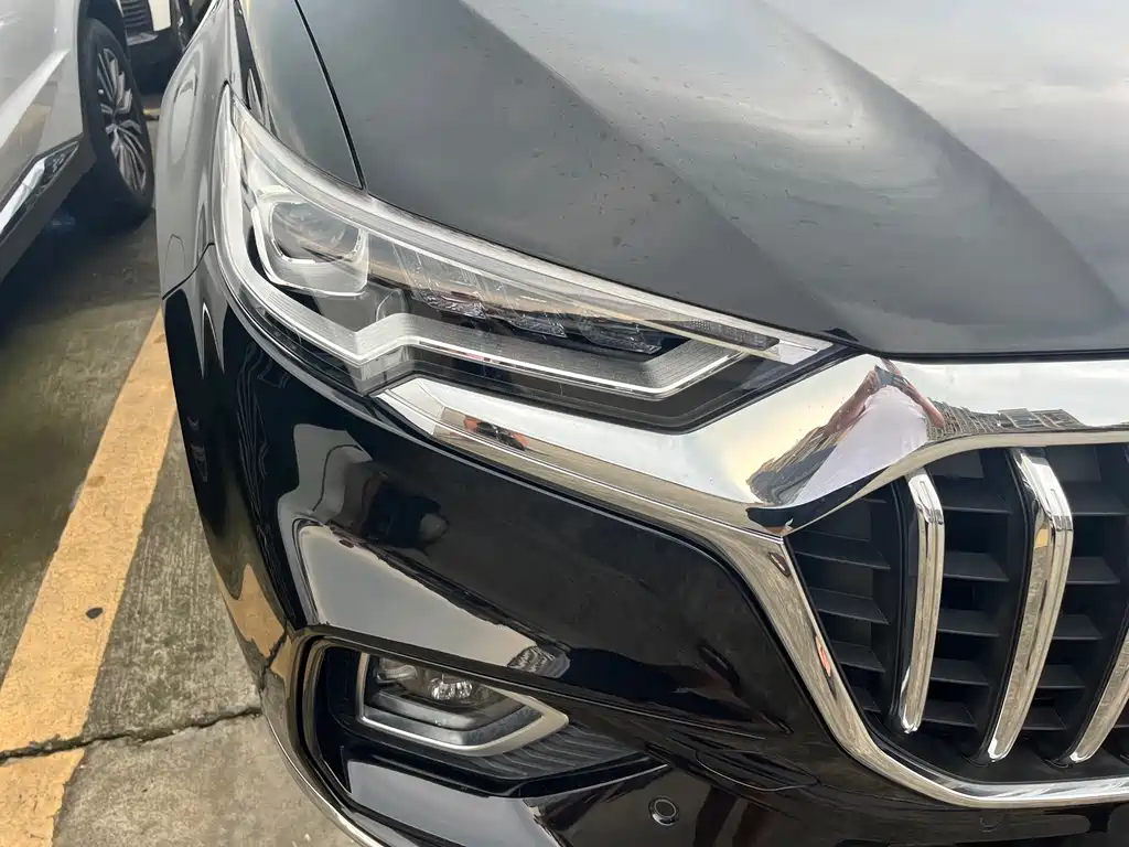 Hongqi Hongqi HS5 — миниатюра 6