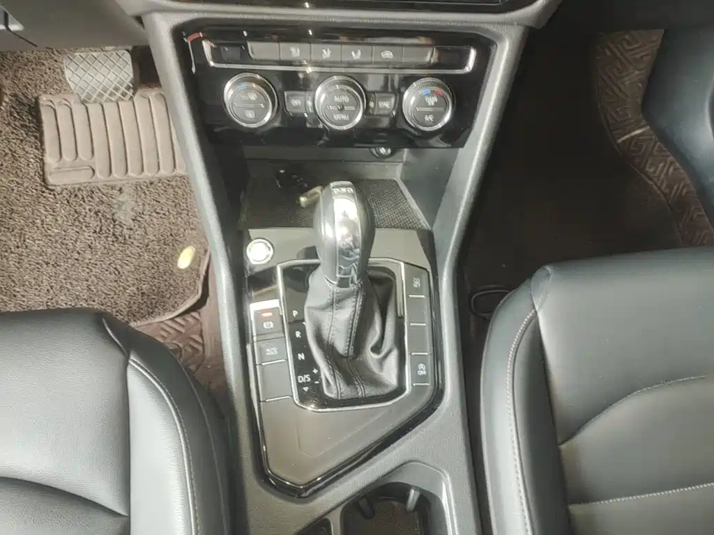 Volkswagen Tharu — миниатюра 14