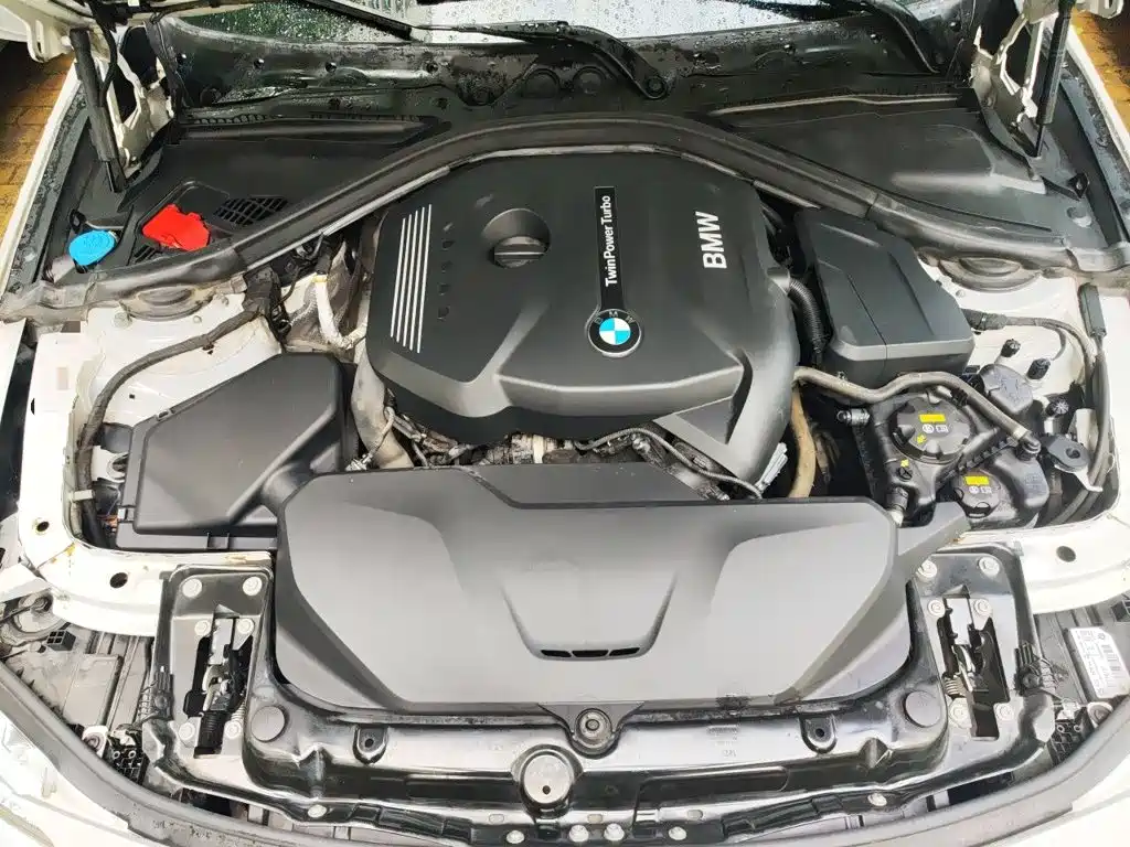 BMW 3 Series — миниатюра 21