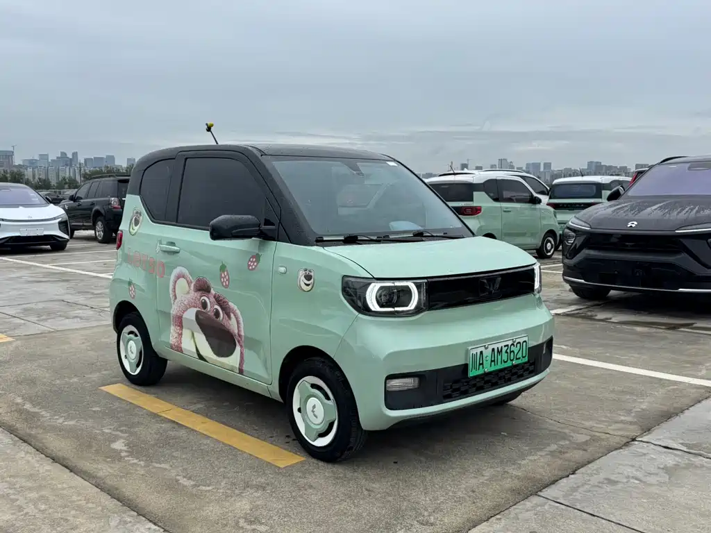 Wuling MINIEV — миниатюра 6