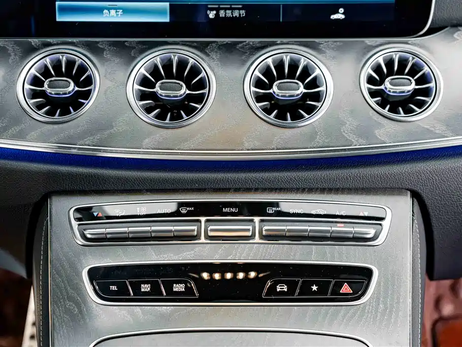 Mercedes-Benz CLS — миниатюра 13