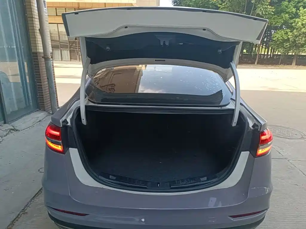 Ford Mondeo — миниатюра 19