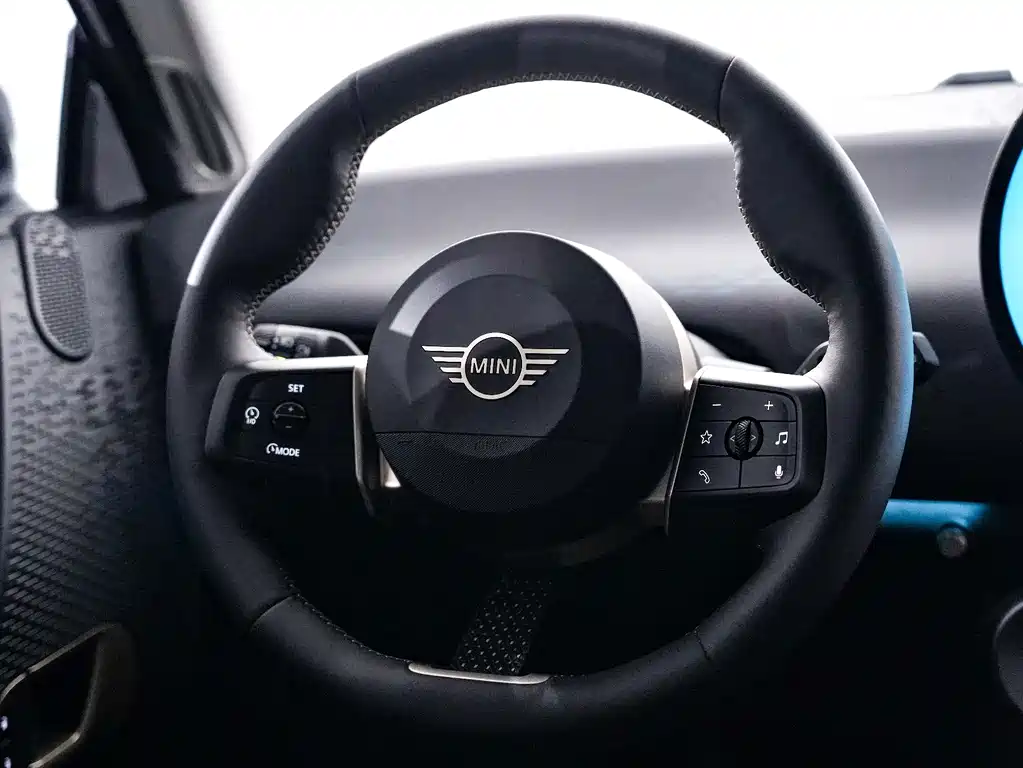 MINI MINI COOPER EV — миниатюра 6