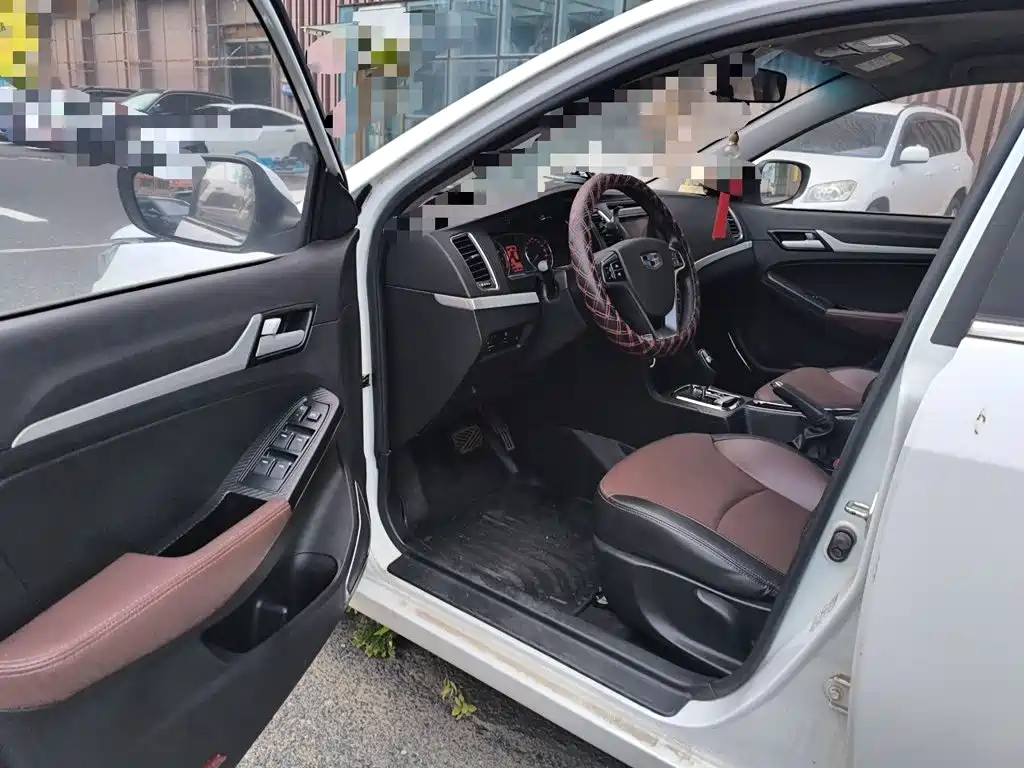 Geely Vision — миниатюра 12