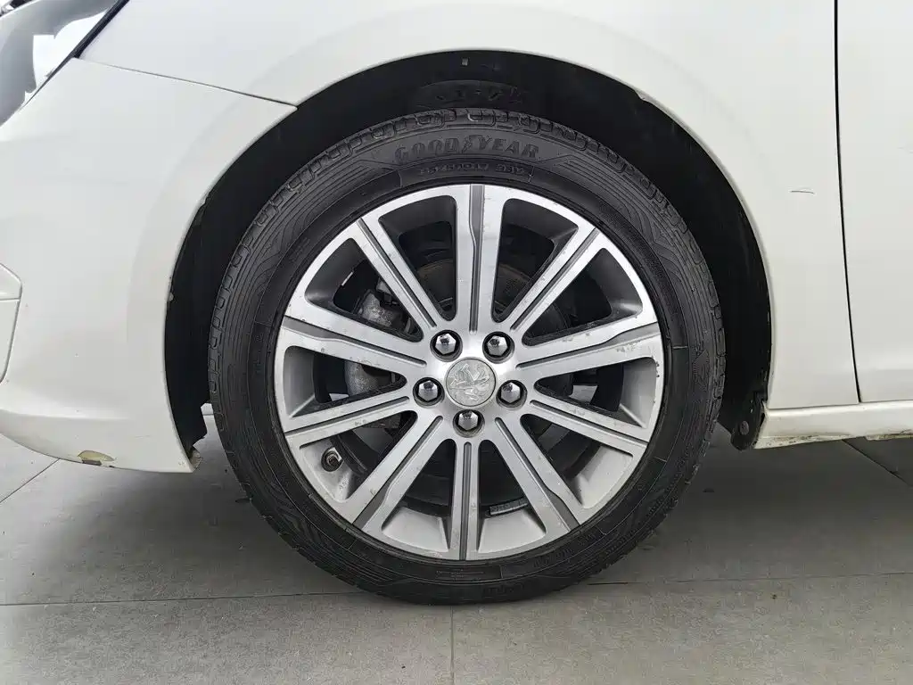 Peugeot 408 — миниатюра 17