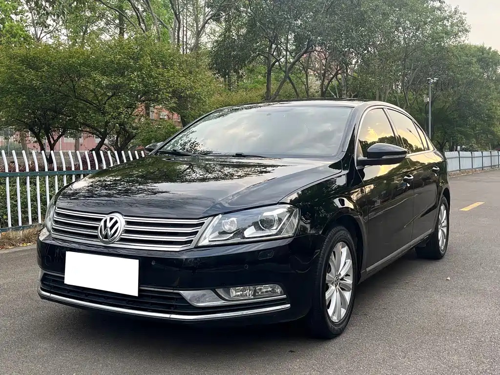 Volkswagen Magotan 2015