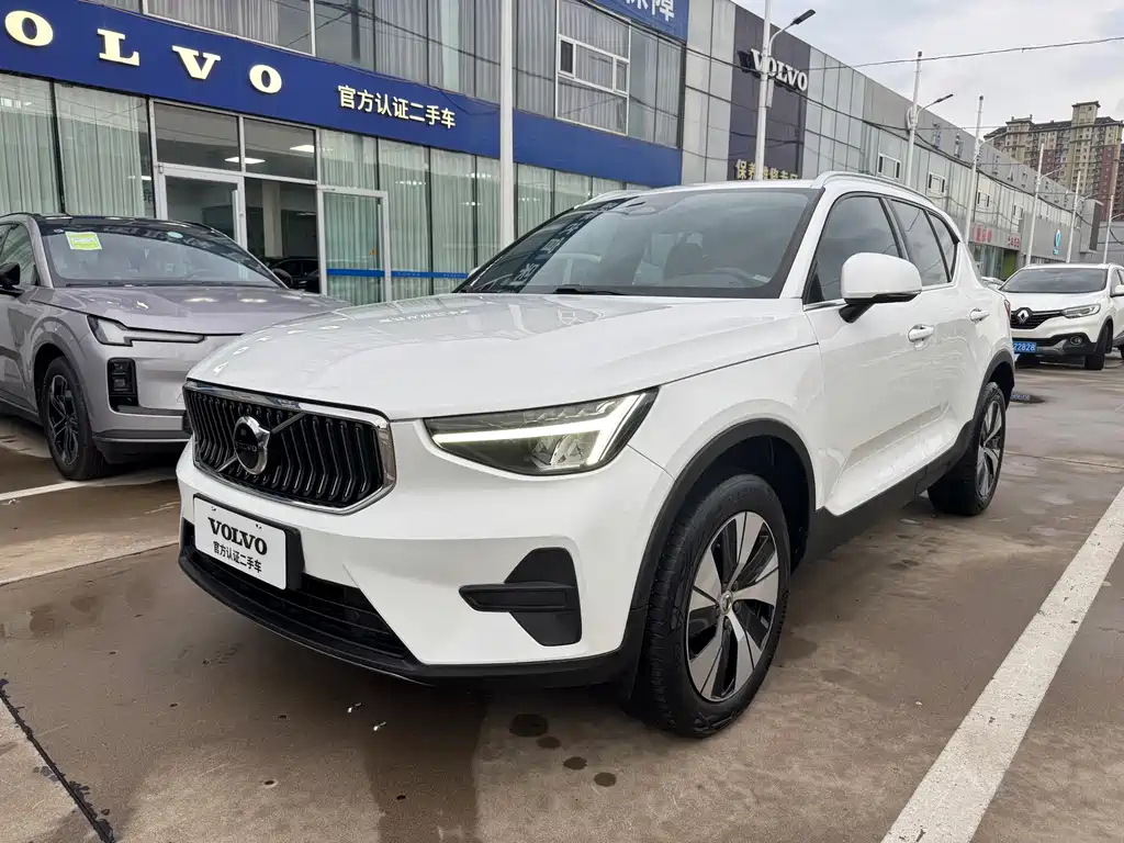 Volvo XC40