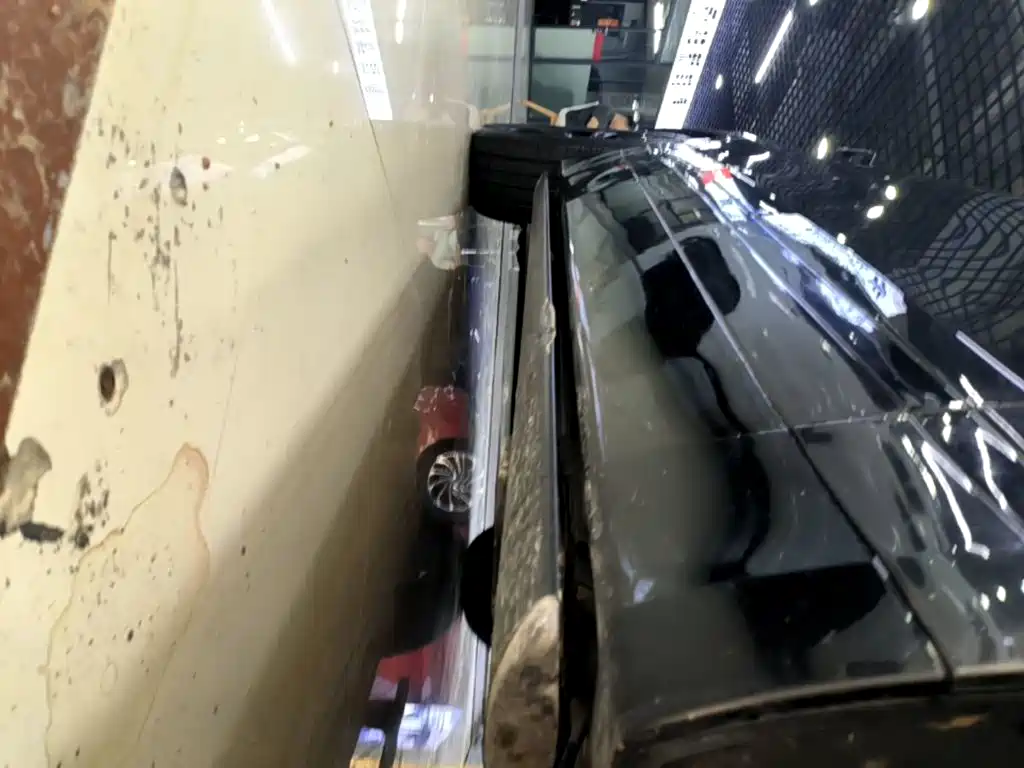 Land Rover Velar — миниатюра 21