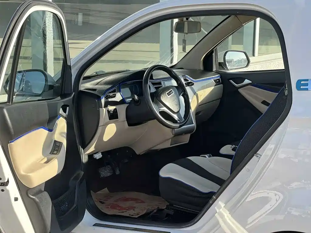 Zotye 芝麻 — миниатюра 7