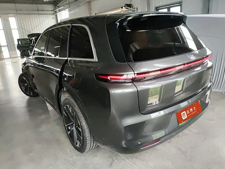 Li Auto L8 2025 Ultra