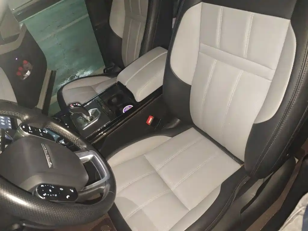 Land Rover Evoque — миниатюра 16