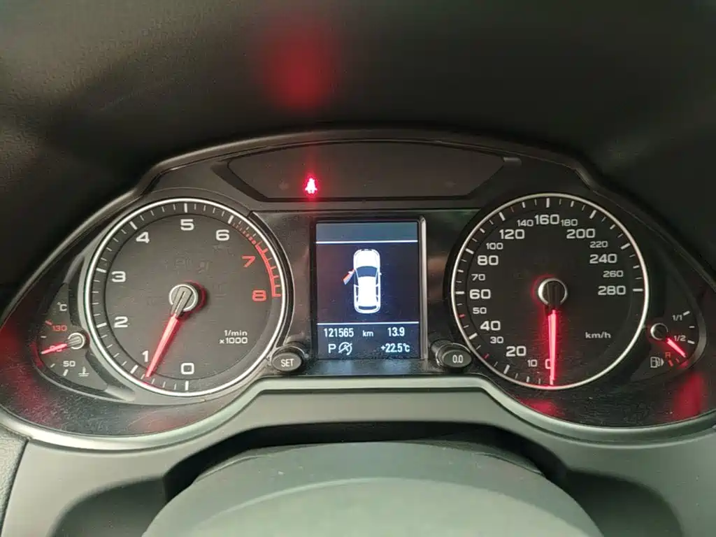 Audi Q5 — миниатюра 12