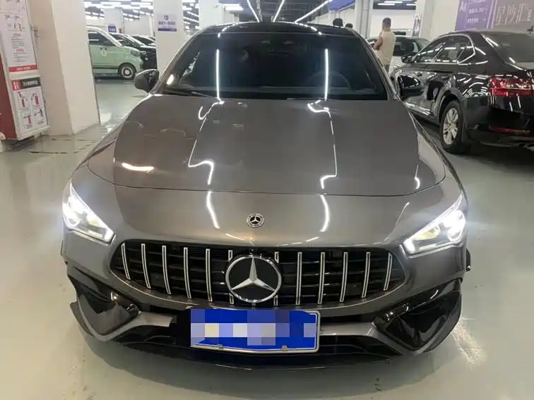 MERCEDES-BENZ CLA