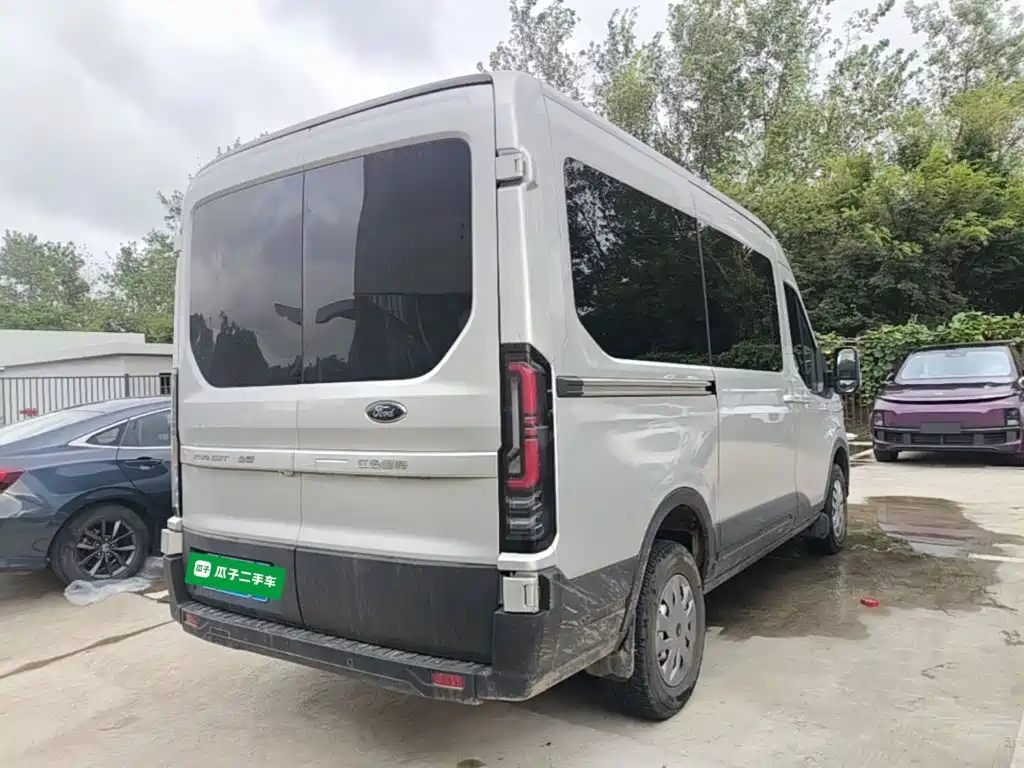 Ford Transit T8 — миниатюра 7