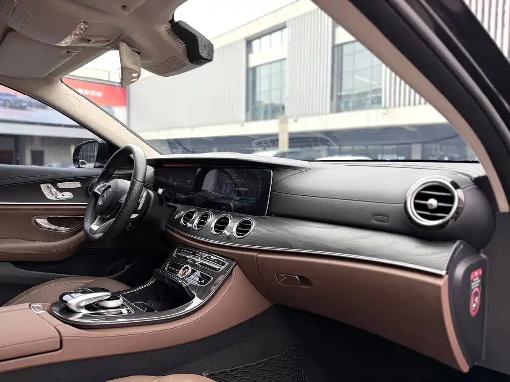Mercedes-Benz E-Class E 2017 E 300 L Sport Luxury