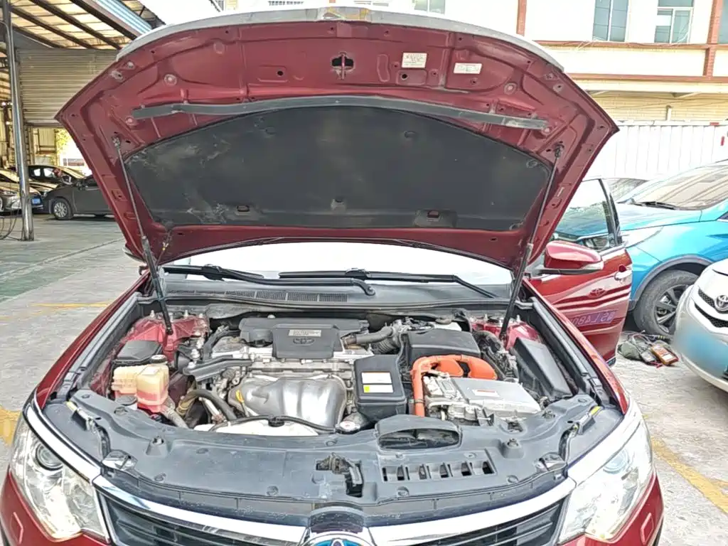Toyota Camry — миниатюра 20