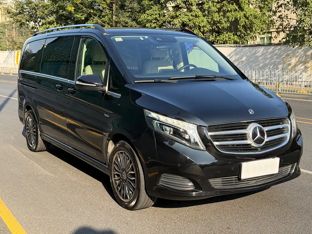 MERCEDES-BENZ V CLASS