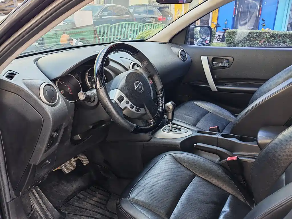 Nissan Qashqai 2.0XV Thunder CVT 2WD, фото 7