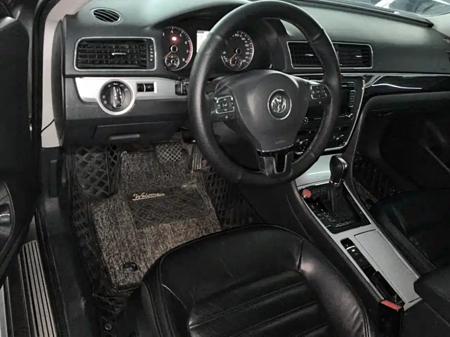 Volkswagen Passat — миниатюра 12