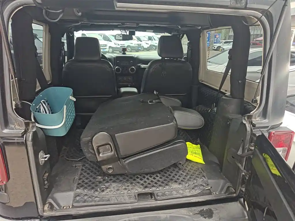 Jeep Wrangler — миниатюра 19