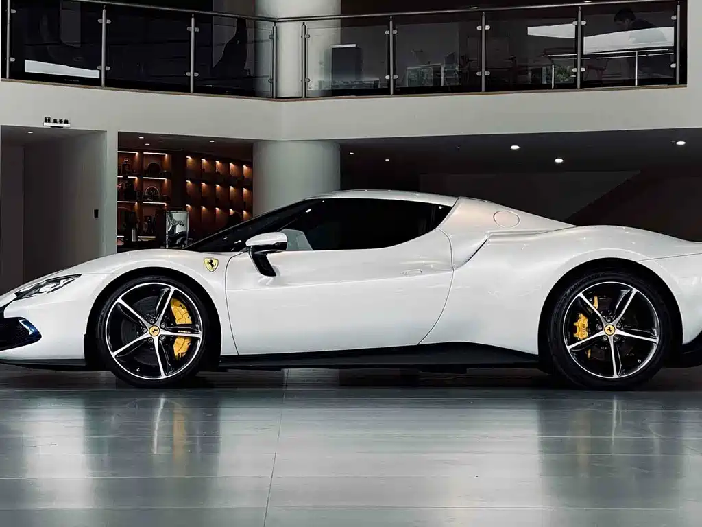 Ferrari 296 — миниатюра 2