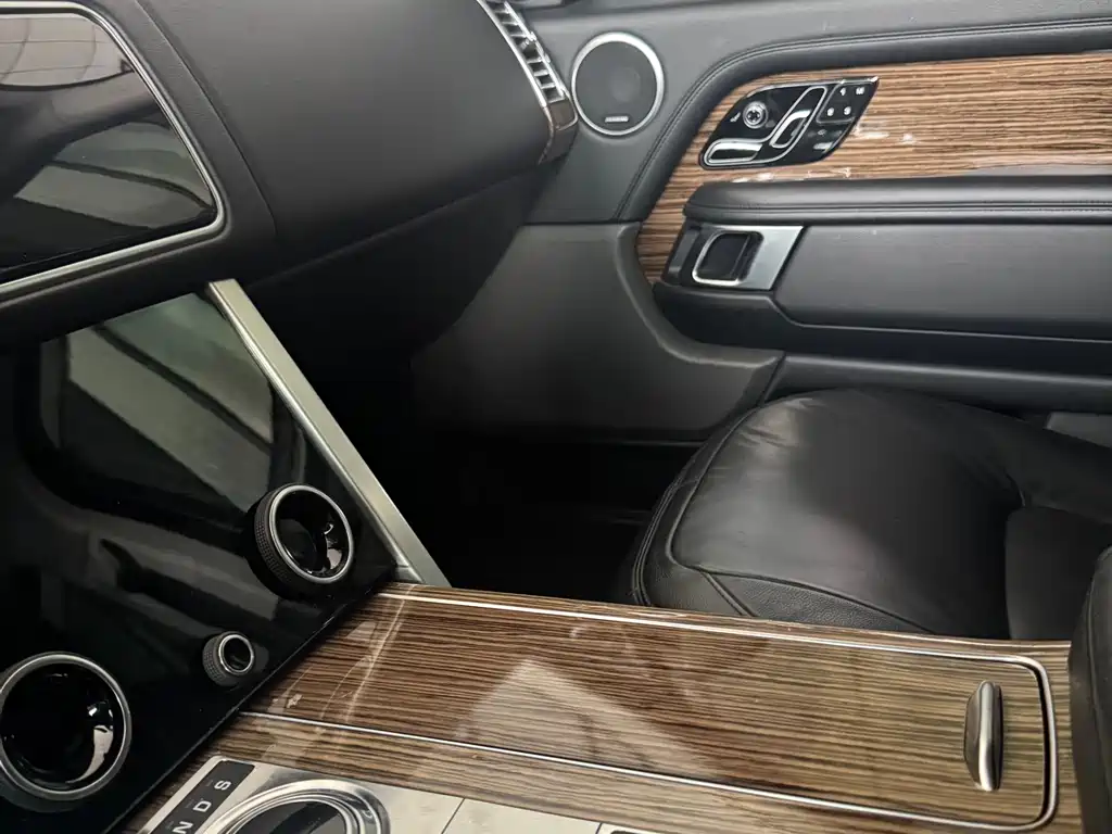 Land Rover Range Rover 2019 3.0 SCV6
