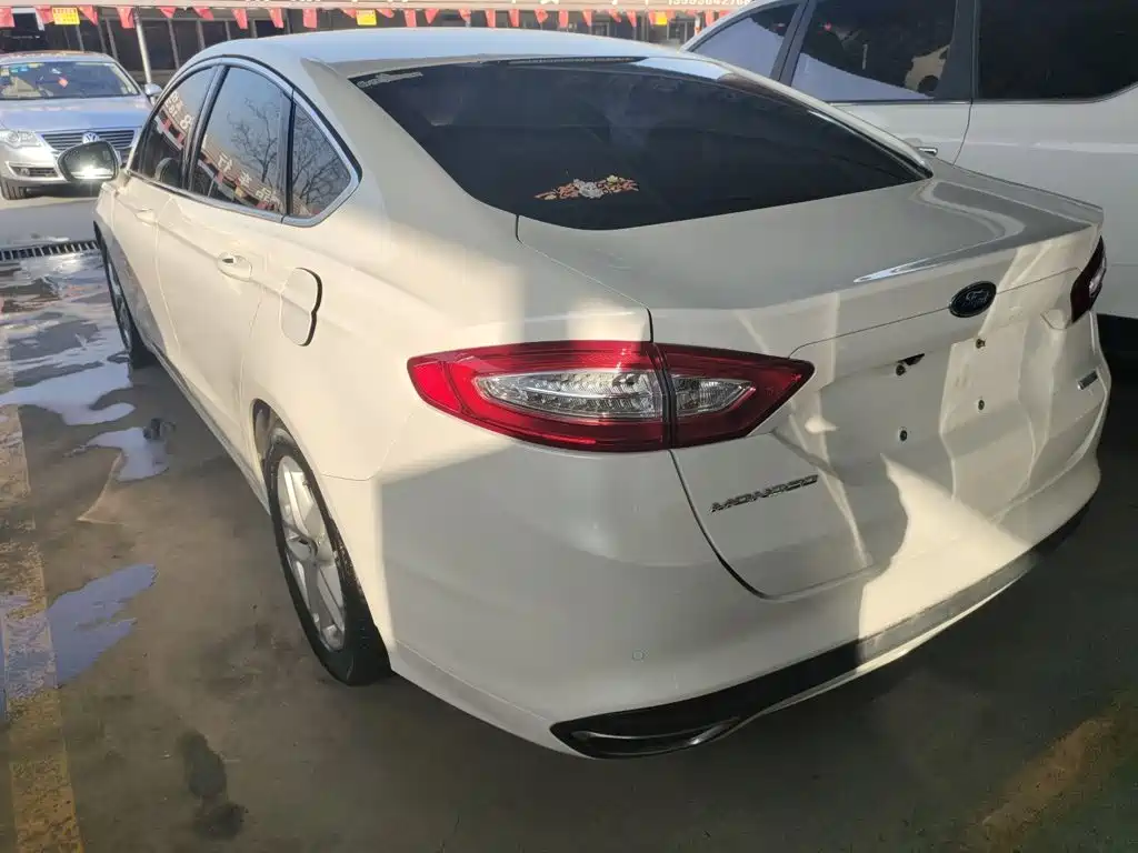 Ford Mondeo — миниатюра 5