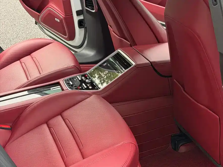 Porsche Panamera — миниатюра 11